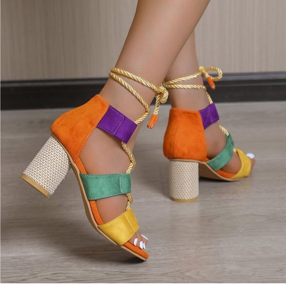 Colorful Women's Block Heel Sandals - Picture 3 of 10
